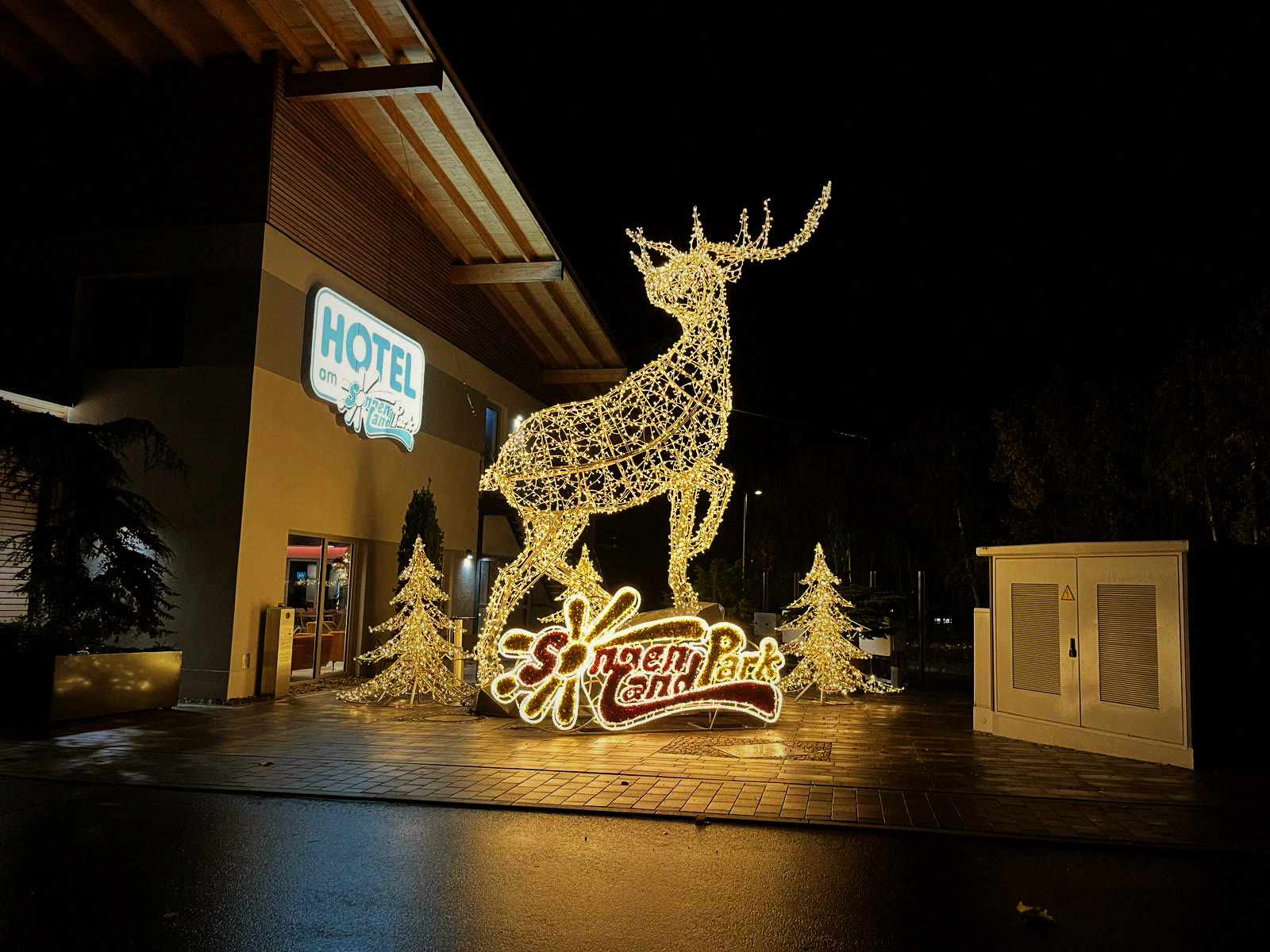 Sonnenlandpark, Saxony — illuminated stag and branded entrance